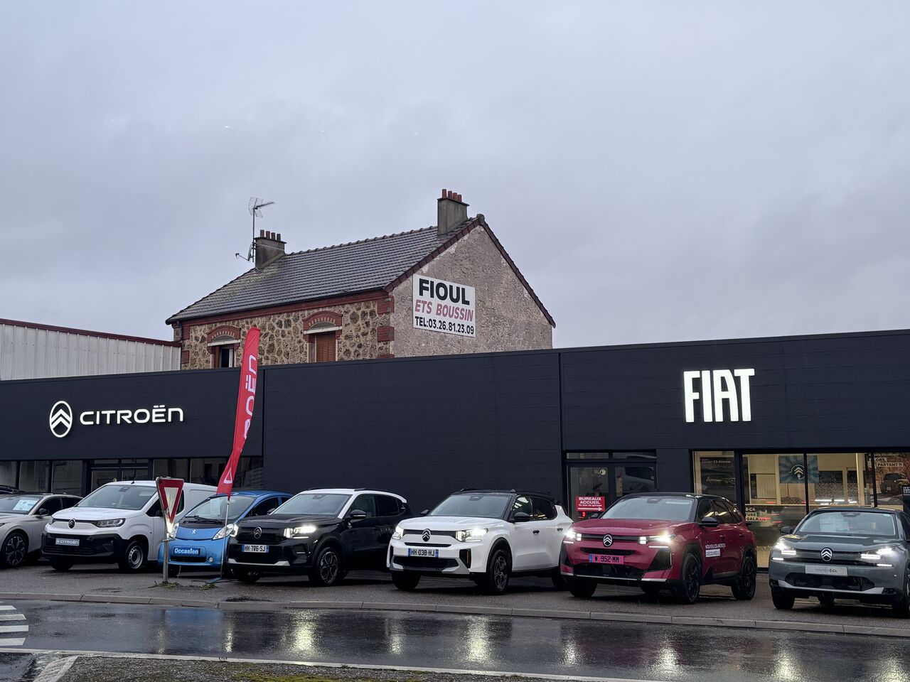 Façade du Garage Boussin, Citroën et FIAT