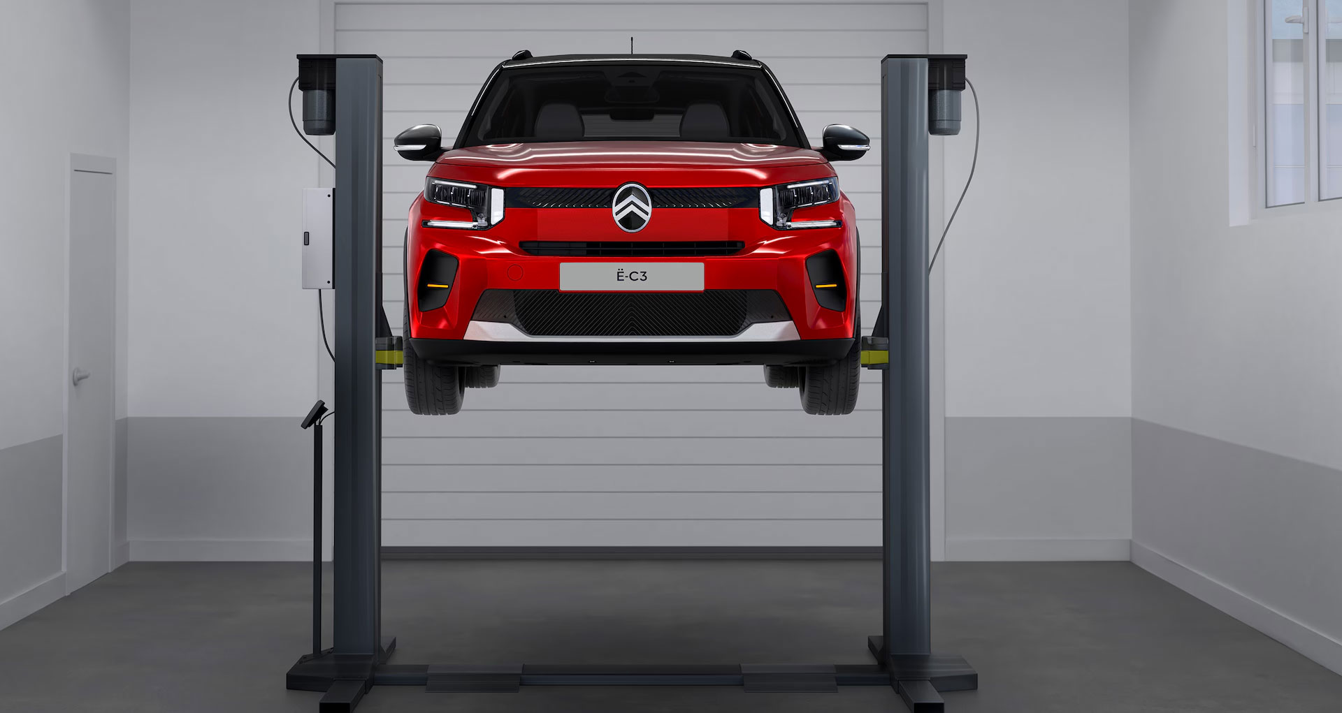 Citroën ë-C3 sur pont élévateur à l'atelier
